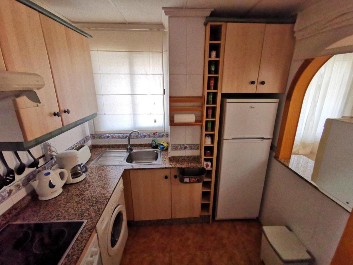 Rent An Apartment In Torrevieja Esterno foto